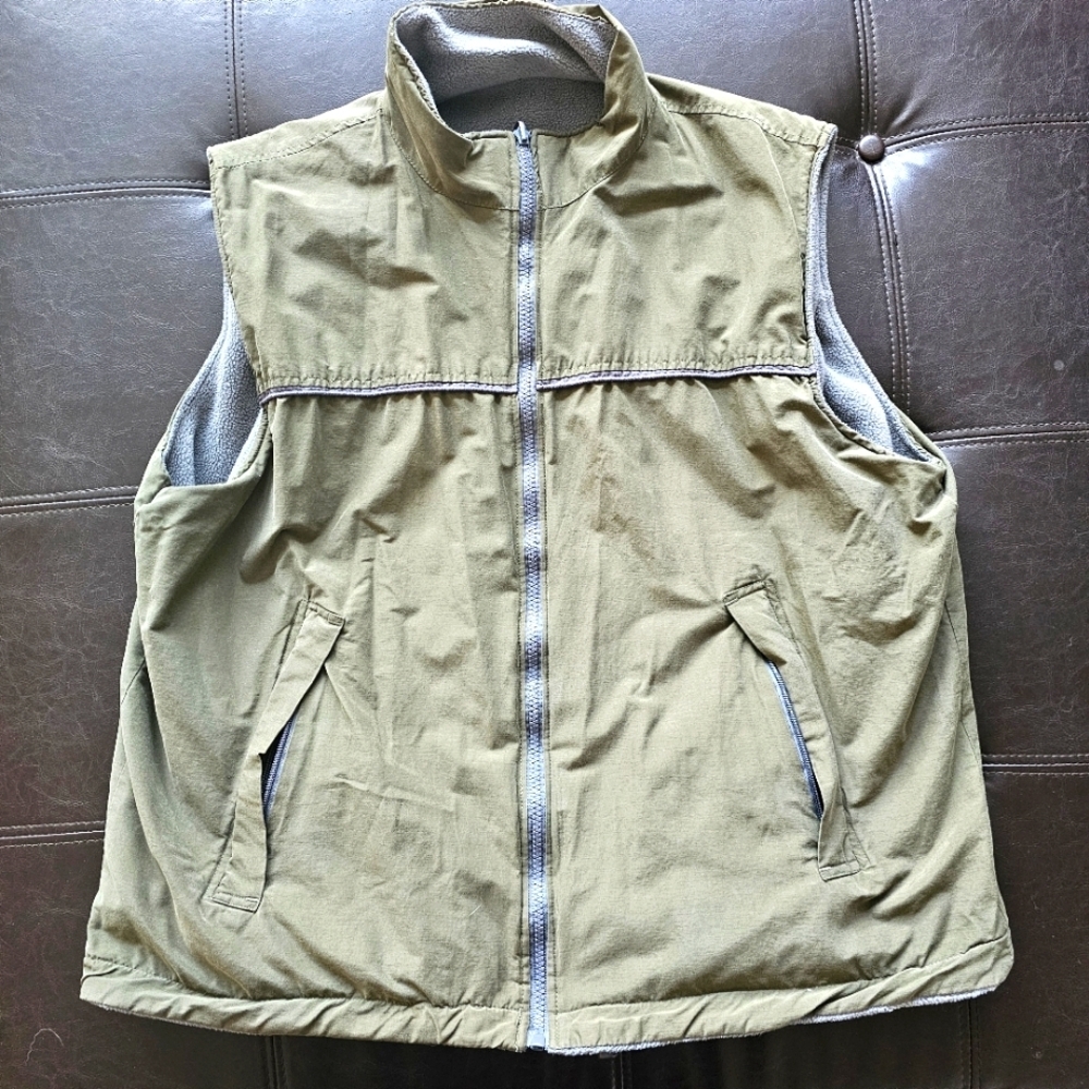 💥4 for $25💥 Woodlake Reversible Mens Vest